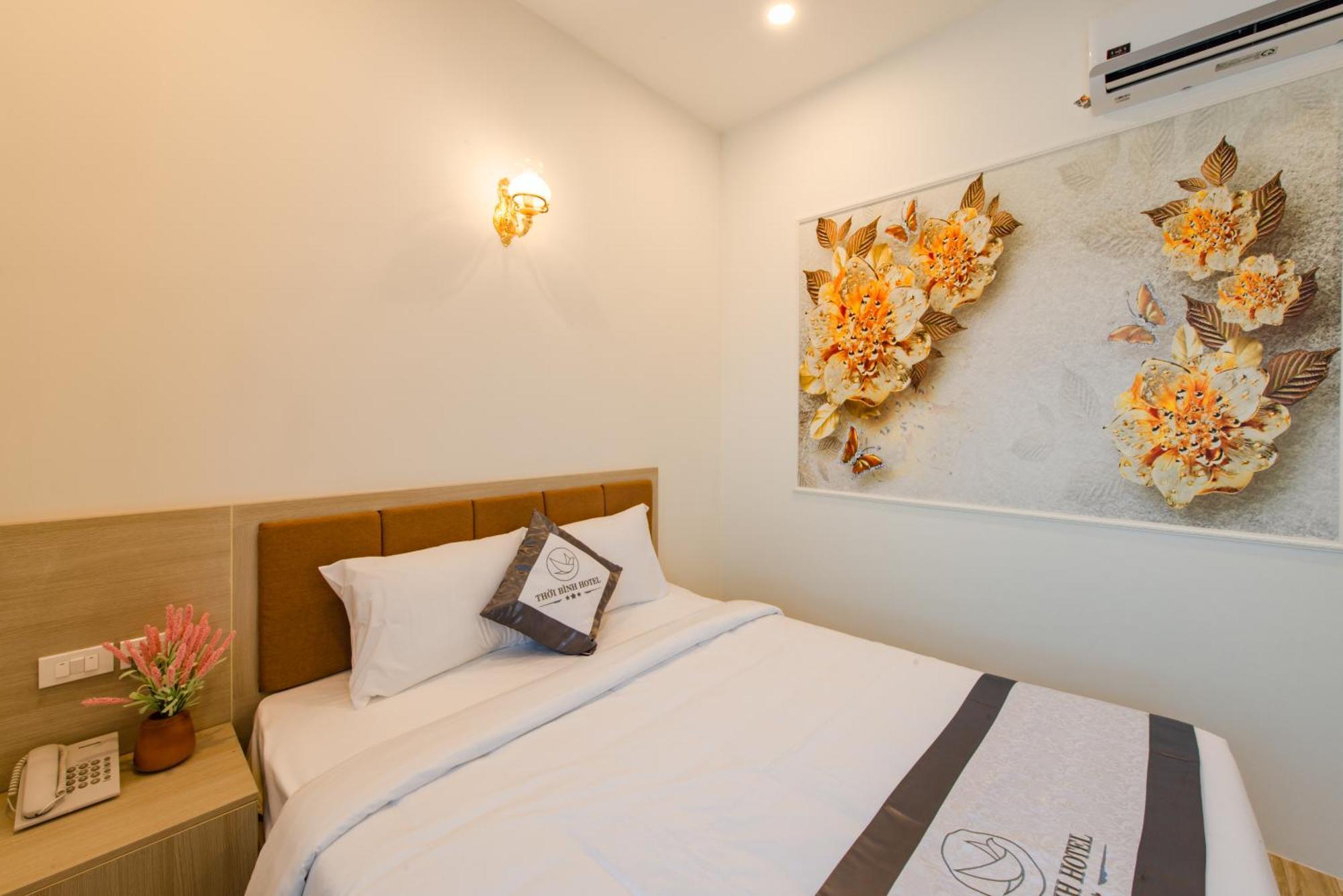 Thoi Binh Hotel Cam Lam Exterior photo